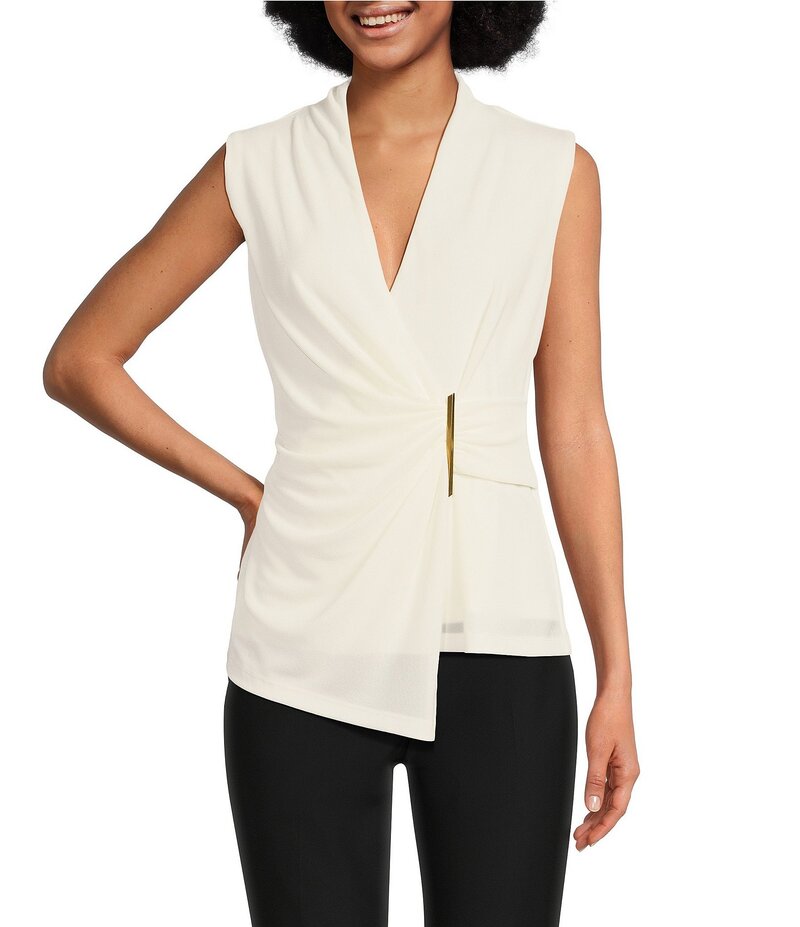 ダナキャラン レディース トップス シャツ ノースリーブ Donna Karan Stretch Surplice V-Neckline Sleeveless Top Cream クリーム