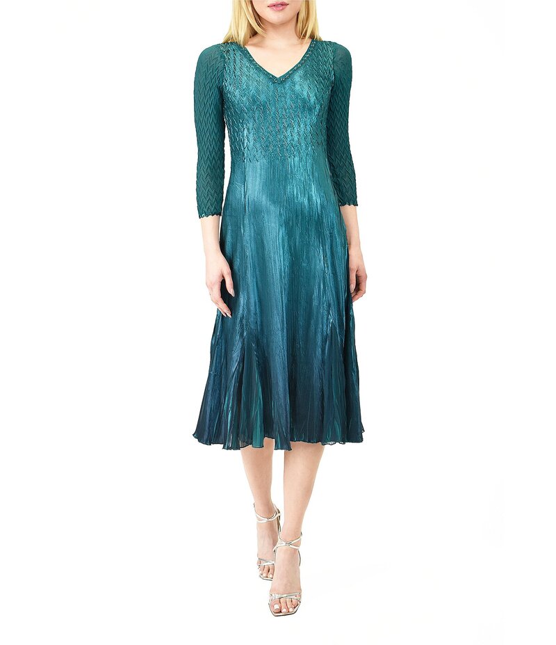 コマロフ レディース トップス ワンピース Vネック シフォン Komarov Charmeuse Chiffon V-Neck 3/4 Sleeves Beaded Trim Fit & Flare Dress True Emerald Blu Ombre エメラルド｜ReVida 店
