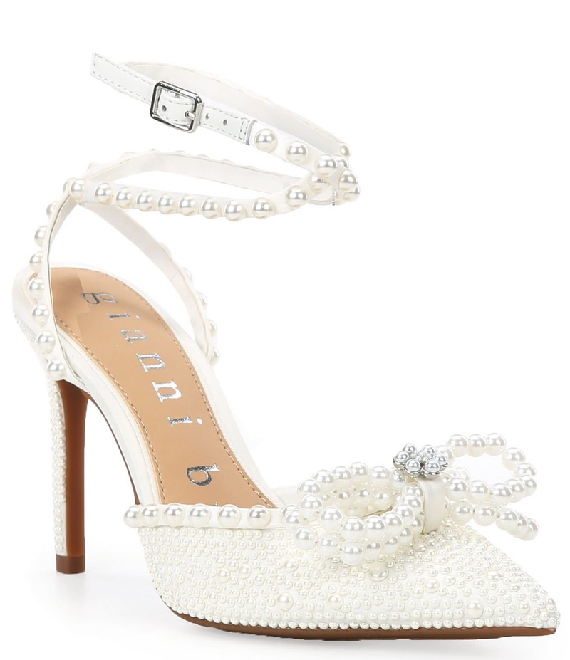 ジャンビニ レディース シューズ パンプス Gianni Bini Taylinn Three Double Pearl Bow Dress Pumps White ホワイト
