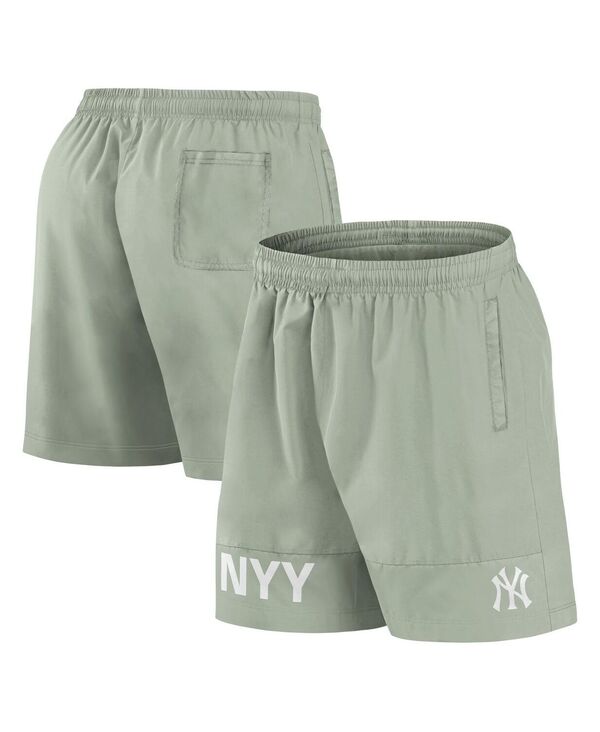 ファナティクス メンズ 水着 ハーフパンツ・ショーツ ショートパンツ Fanatics Men's Green New York Yankees Elements Swim Shorts Green グリーン
