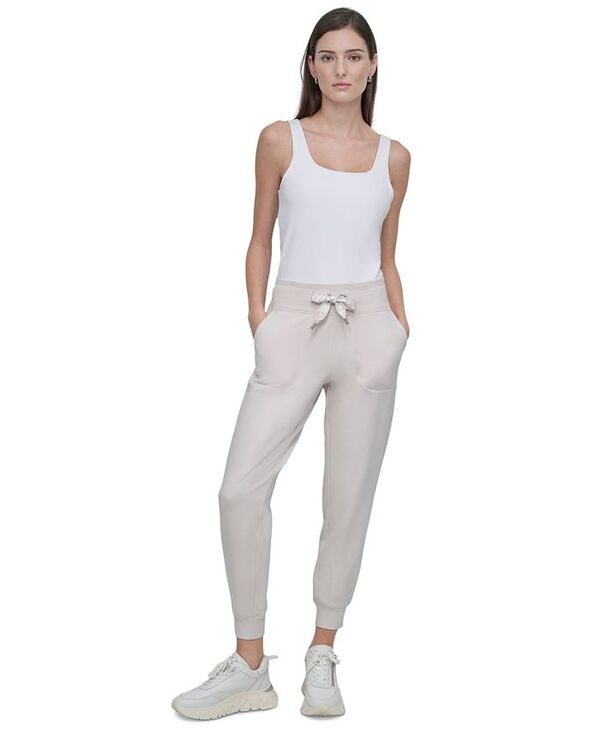 ダナ キャラン ニューヨーク レディース ボトムス カジュアルパンツ ジョガーパンツ ロゴ DKNY Sport Women's Logo-Drawstring High-Rise Joggers Sand サンド|ReVida 店
