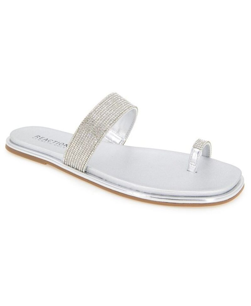 ケネスコール レディース シューズ サンダル Kenneth Cole Reaction Women's Wilfred Toe Loop Flat Sandals Silver シルバー｜ReVida 店