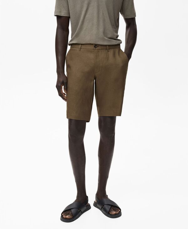 マンゴ メンズ ボトムス ハーフパンツ・ショーツ ショートパンツ リネン MANGO Men's Slim-Fit Linen Bermuda Shorts Medium Green グリーン｜ReVida 店 19,595円