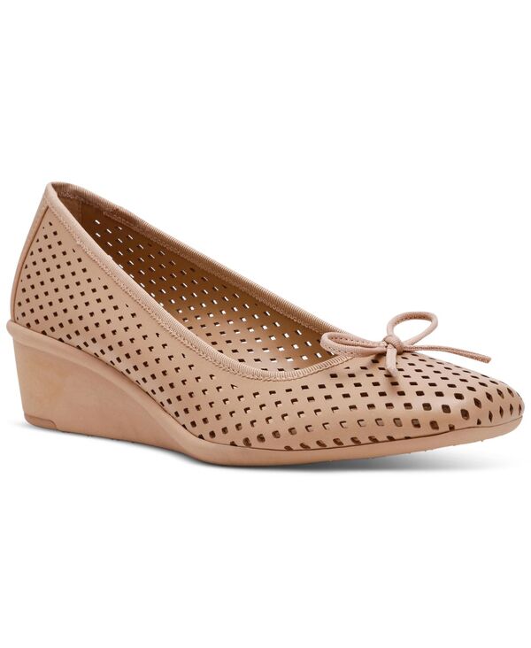 アンクライン レディース シューズ パンプス Anne Klein Women's Winslet Perforated Wedge Pumps Biscotti