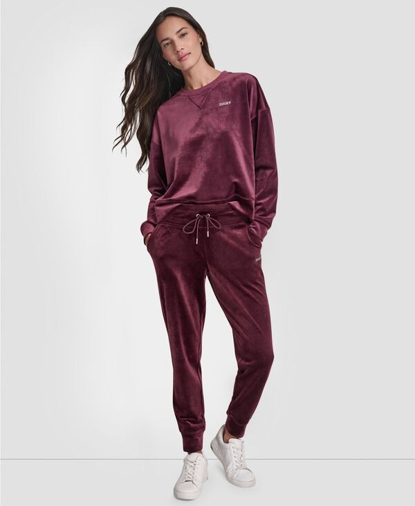ダナ キャラン ニューヨーク レディース ボトムス カジュアルパンツ スリムフィット ジョガーパンツ ロゴ DKNY Women's Platinum Velour Rhinestone Logo Slim Fit Joggers Syrah
