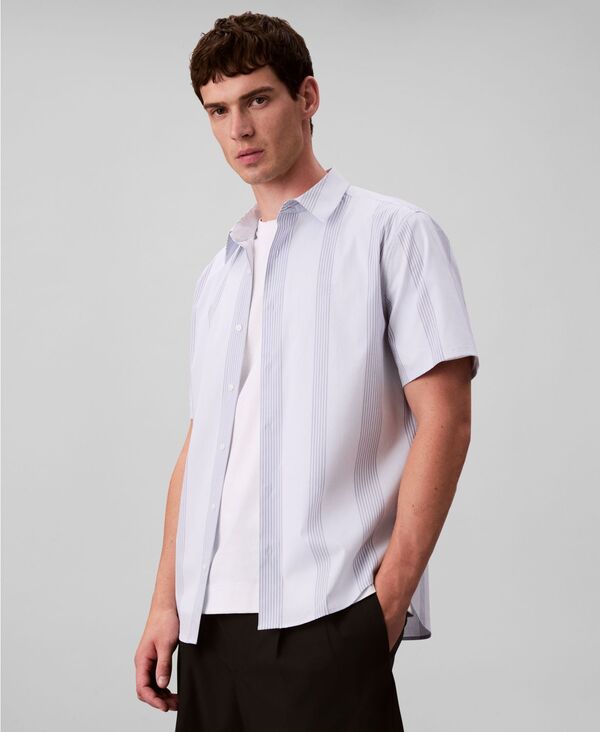 カルバンクライン メンズ トップス シャツ Calvin Klein Men's Classic Fit Striped Shirt Xenon Blue ブルー
