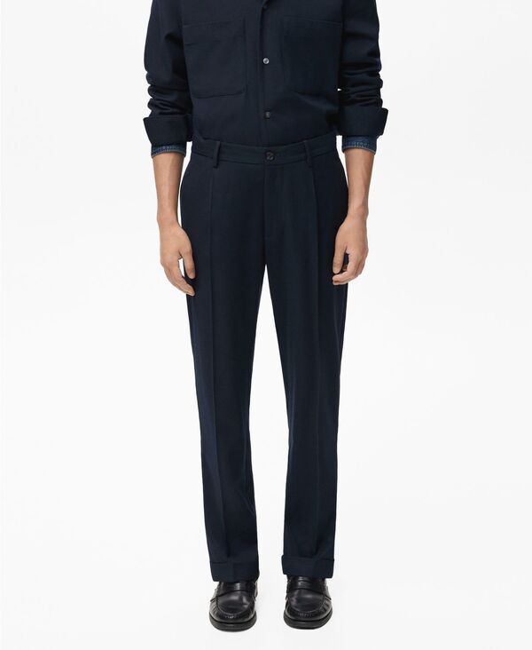 マンゴ メンズ ボトムス カジュアルパンツ プリーツ パンツ MANGO Men's Regular-Fit Pleated Pants Navy ネイビー