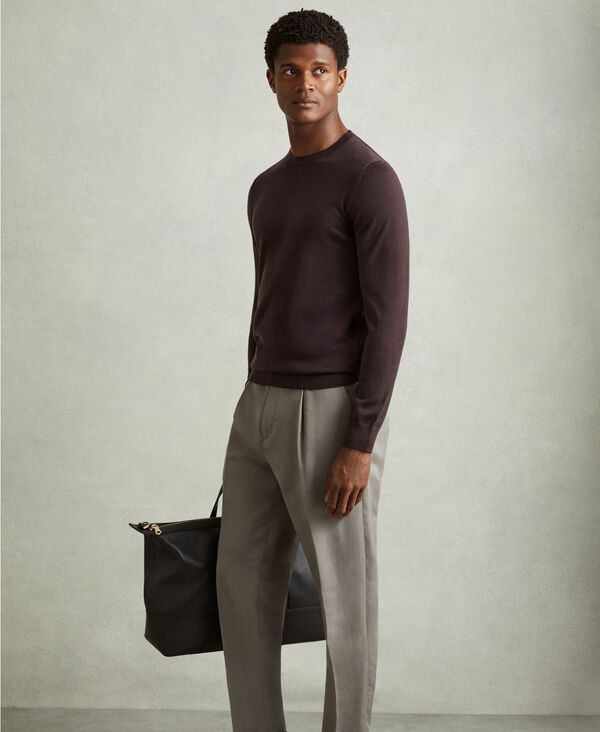 レイス メンズ アウター ニット・セーター クルーネック ウール REISS Men's Merino Wool Crew Neck Sweater Dark Bordeaux