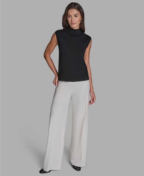ビーシビージー レディース トップス シャツ モックネック ノースリーブ ニット BCBG Women'sleeveless Mock Necknitop Black ブラック