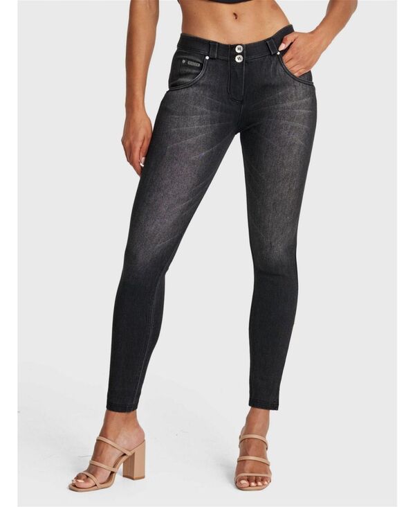 フレッディ レディース ボトムス デニムパンツ ジーンズ Freddy Women's Mid-Rise Snug Sculpting Skinny Jeans Black ブラック