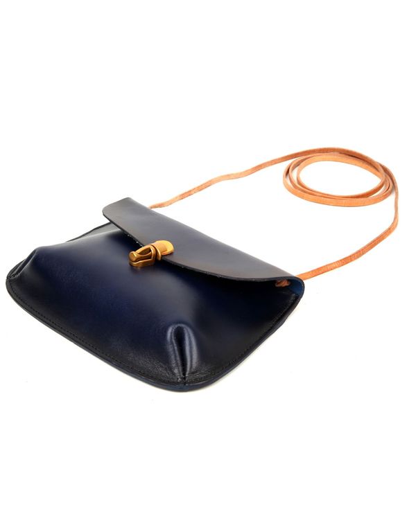 希少 楽天市場 オールドトレンド レディース ショルダーバッグ バッグ Ada Leather Crossbody Bag Navy Revida 楽天市場店 史上最も激安 Andhes Org Ar