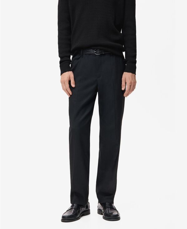 マンゴ メンズ ボトムス カジュアルパンツ MANGO Men's Flowy Straight-Fit Pants Black ブラック｜ReVida 店