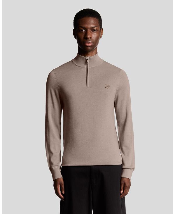 ライルアンドスコット メンズ アウター ニット・セーター ハーフジップ Lyle \u0026 Scott Men Eagle Merino Quarter Zip Sweater Cinder
