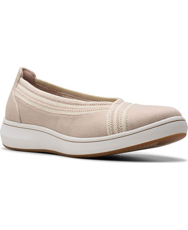 クラークス レディース シューズ パンプス Clarks Women's Cloud Steppers Breeze Sky Air Closed Toe Shoesand Textile サンド
