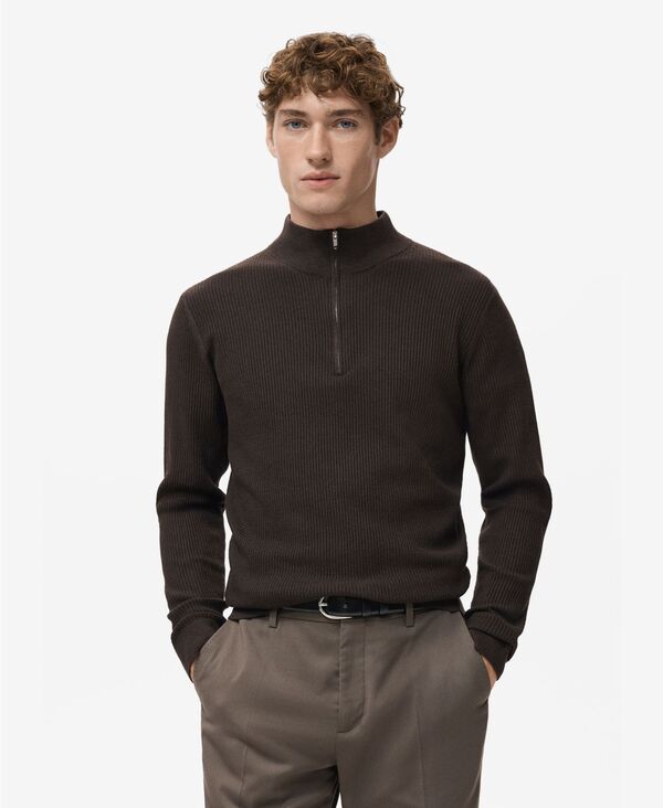 マンゴ メンズ アウター ニット・セーター リブ MANGO Men's Zip Neck Ribbed Sweater Chocolate チョコレート