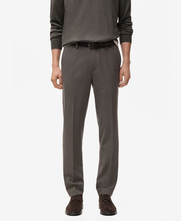 マンゴ メンズ ボトムス カジュアルパンツ プリーツ MANGO Men's Pleated Slim-Fit Pants Medium Brown ブラウン