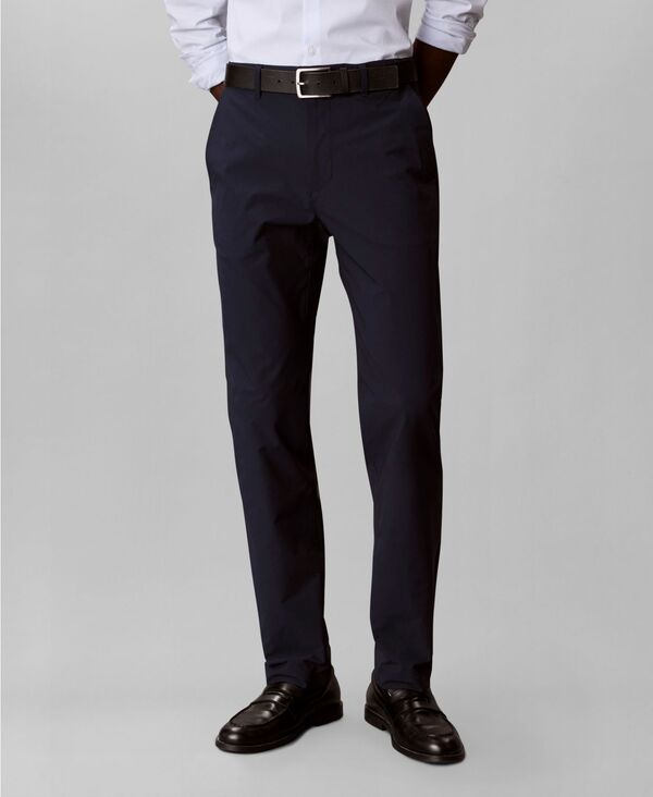 カルバンクライン メンズ ボトムス 心地好いズボン下 Calvin Klein Men\u0027slim-Fitech Stretch Pants Dark Sapphire サファイア