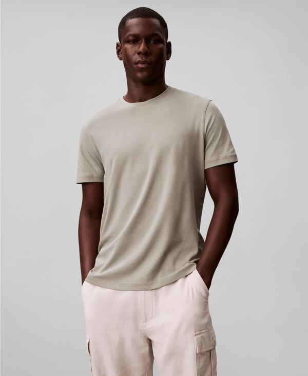 カルバンクライン メンズ トップス Tシャツ 半袖 Calvin Klein Men'short-Sleeve Interlock T-Shirt Shadow