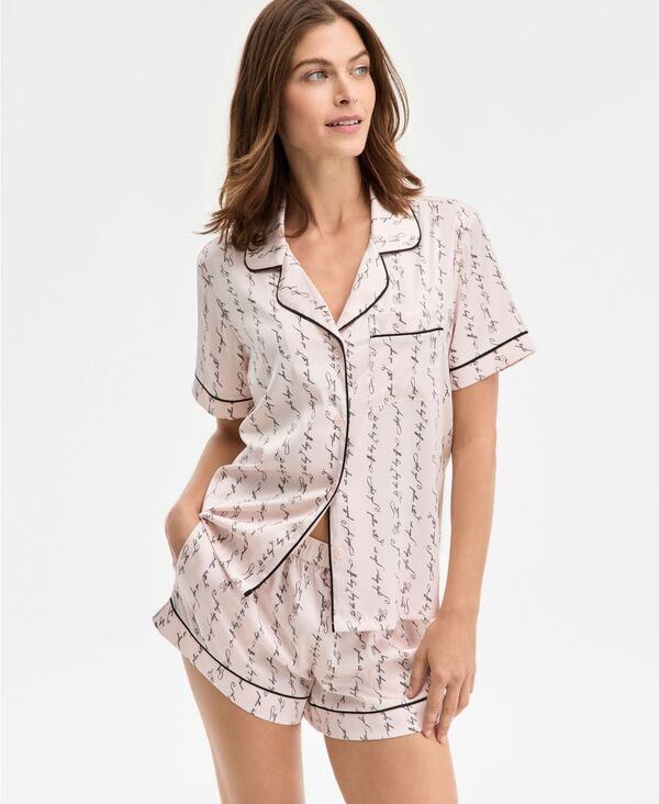 【送料無料】 アイ.エヌ.シー インターナショナル コンセプト レディース ナイトウェア アンダーウェア Women's Stretch Satin Short-Sleeve Pajama Set Zoie Script
