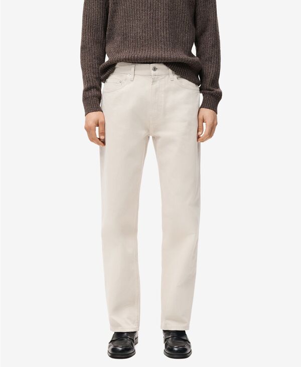 【送料無料】 マンゴ メンズ デニムパンツ ボトムス Men's Moby Straight-Fit Jeans Ecru｜ReVida 店