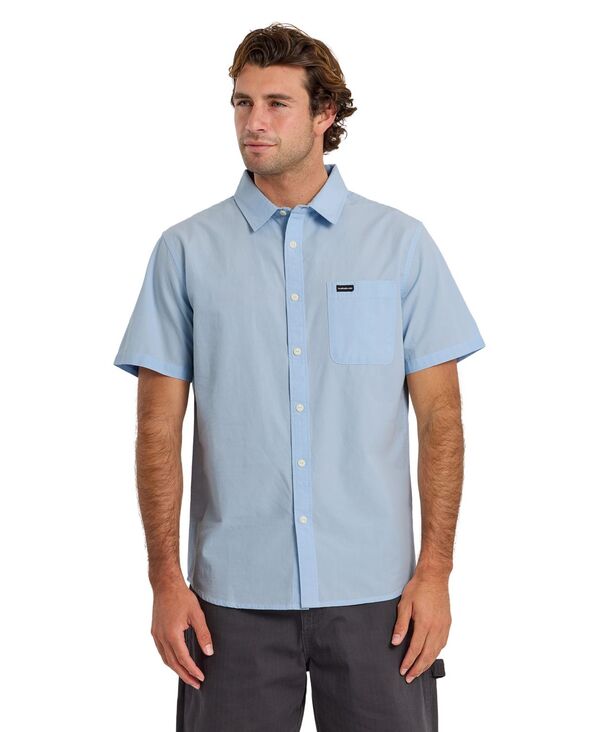 クイックシルバー メンズ トップス シャツ 半袖 Quiksilver Men'shore Break Classic Short-Sleeve Shirt Skyway 14,026円
