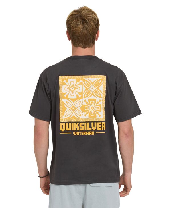 クイックしろがね色 お水 マン メンズ トップス プルオーバー 半袖 Quiksilver Waterman Quiksilver Men\u0027s Classic Short-Sleeve T-Shirt Phantom