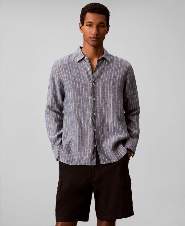 カルバンクライン メンズ トップス プルオーバー リネン Calvin Klein Men\u0027s Yarn-Dyed Pinstripe Linen Classic Shirt Navy Stone 米国海軍