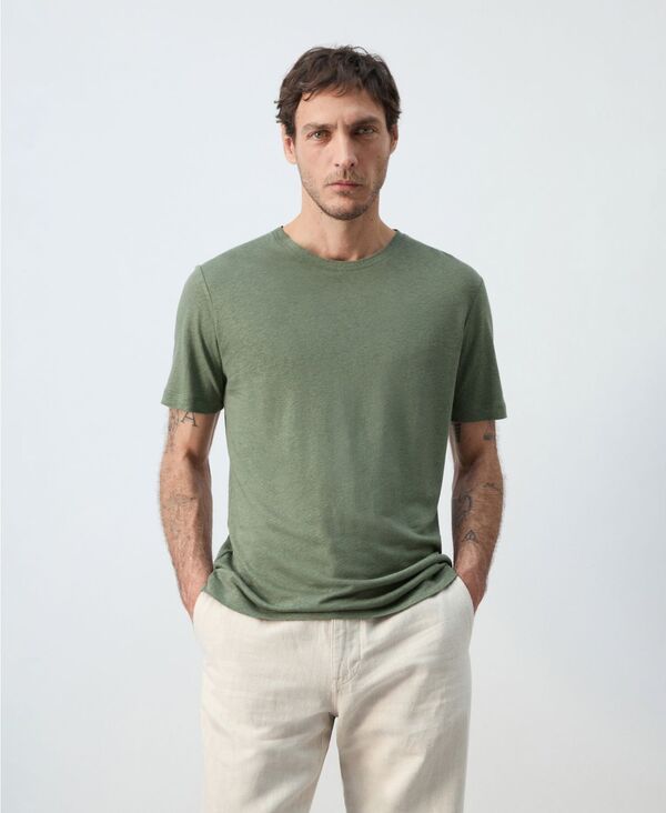 マンゴ メンズ トップス Tシャツ リネン MANGO Men\'s Linen Slim-Fit-Shirt Forest Green グリーン｜ReVida 店