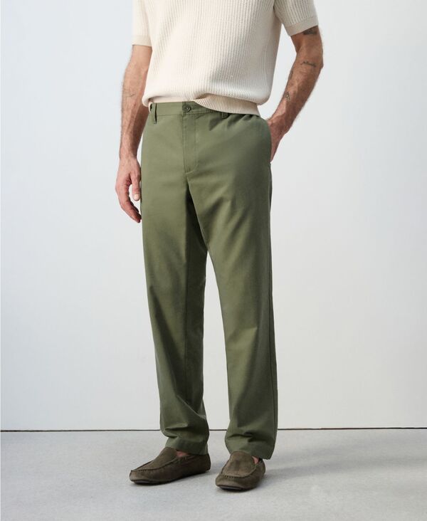 マンゴ メンズ ボトムス 心地好いズボン下 MANGO Men\u0027s Regular-Fit Chino Pants Forest Green 緑であること