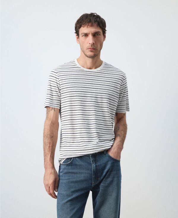 マンゴ メンズ トップス Tシャツ リネン MANGO Men\'striped Slim-Fit Linen T-Shirt White ホワイト｜ReVida 店
