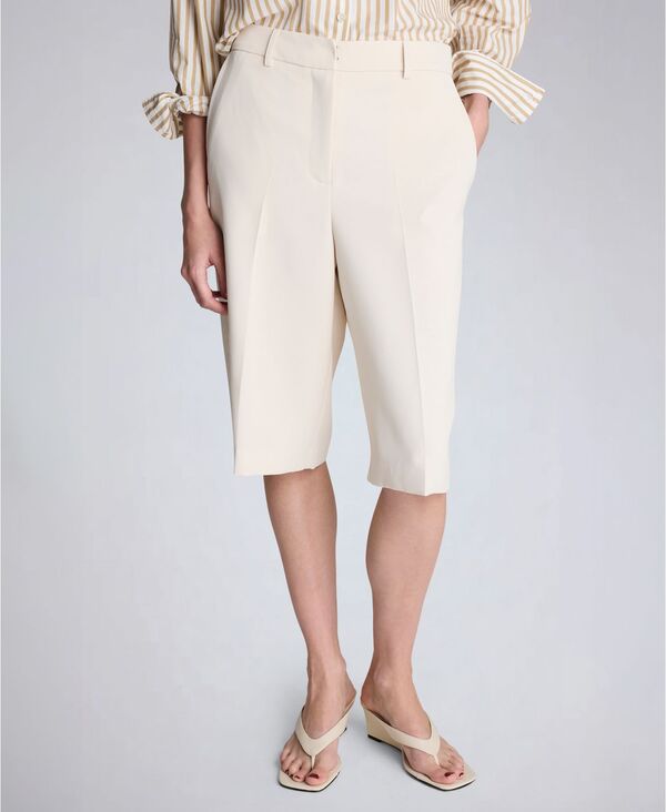 ケネスコール レディース ボトムス ハーフパンツ・ショーツ Kenneth Cole Women's Fly Front Long Short Oyster|ReVida 店