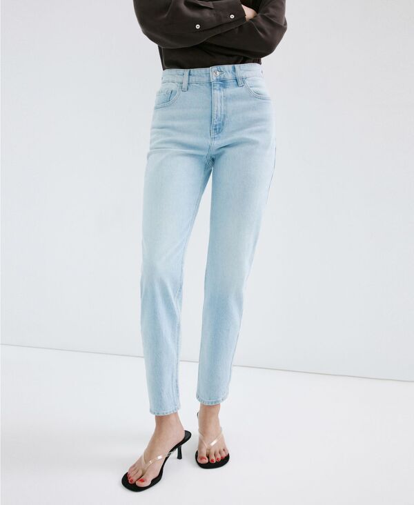 マンゴ レディース ボトムス デニムパンツ ジーンズ MANGO Women's Newmom Comfort High-Rise Jeans Light Blue ブルー｜ReVida 店