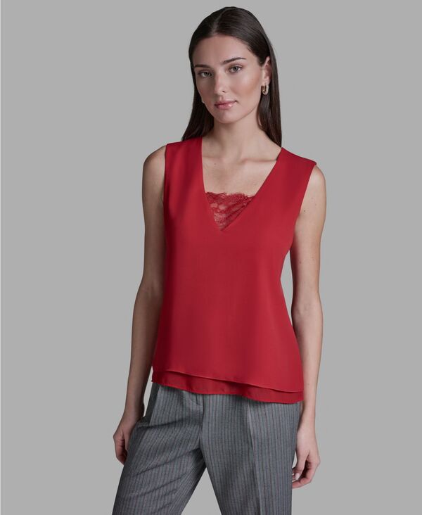ビーシビージー レディース トップス シャツ Vネック レース BCBG Women's V-Neck Lace Detail Pull-On Top Rouge Amour｜ReVida 店