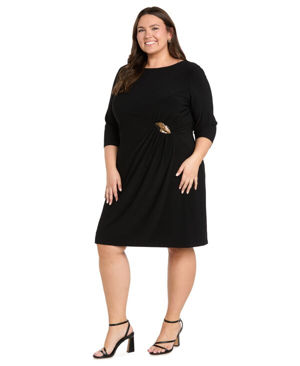 アールアンドエムリチャーズ レディース トップス ワンピース プラスサイズ R & M Richards Plusize Side Buckle Boat Neck Dress Black ブラック｜ReVida 店