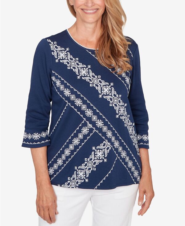 アルフレッド ダナー レディース トップス シャツ クルーネック 刺繍 Alfredunner Women's Mykonos Diagonal Scroll Embroide red Crew Neck Top Mosaic Blue ブルー|ReVida 店