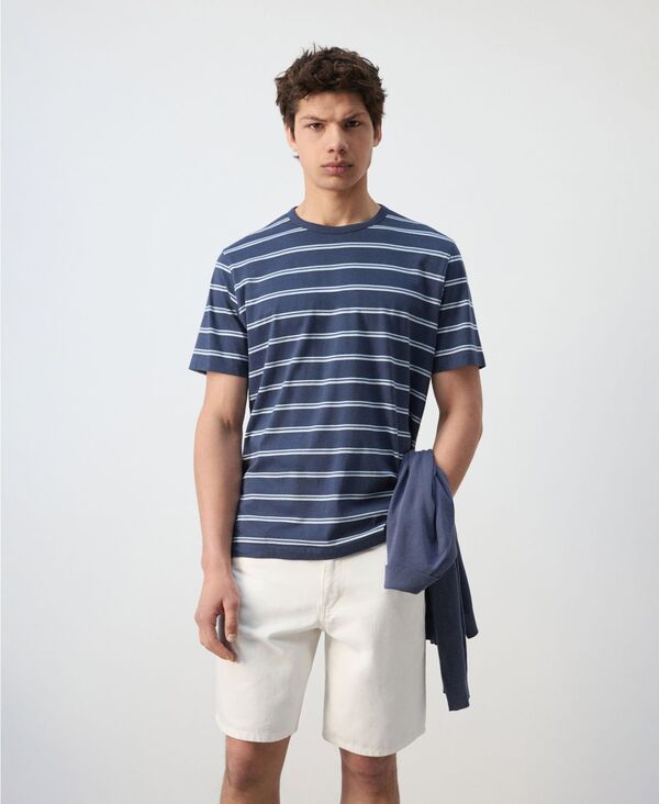 マンゴ メンズ トップス Tシャツ コットン MANGO Men\'striped Cotton T-Shirt Navy ネイビー｜ReVida 店