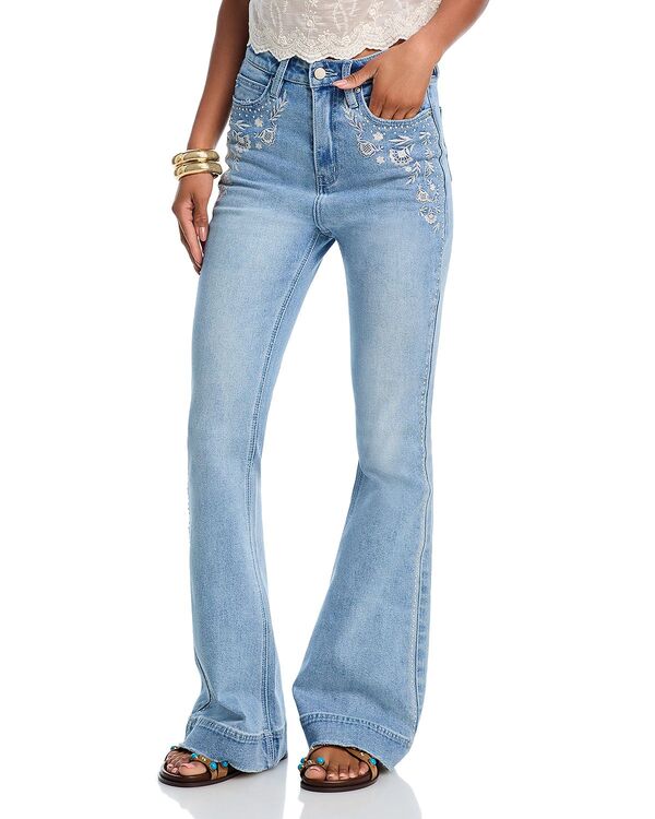 アクア レディース ボトムス ジーンズズボン下 デニム AQUA Embroidery Stud Bell Bottom High Rise Jeans インチ Light Wash - Exclusive Light Wash