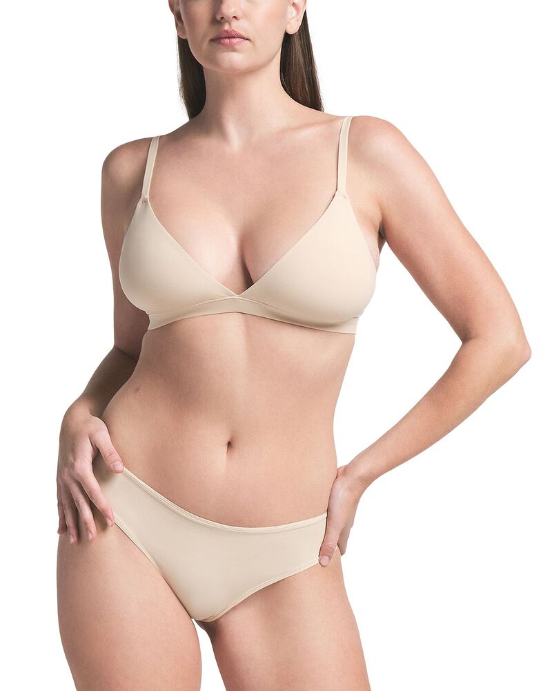 スキムズ レディース アンダー御召しもの ズボン下 SKIMS Fits Everybody Thong Sand 真砂