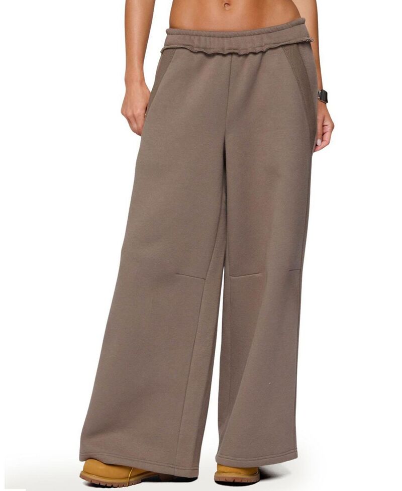 アディクテッド レディース ボトムス カジュアルパンツ スウェットパンツ Edikted Kori Oversized Sweatpants Brown ブラウン