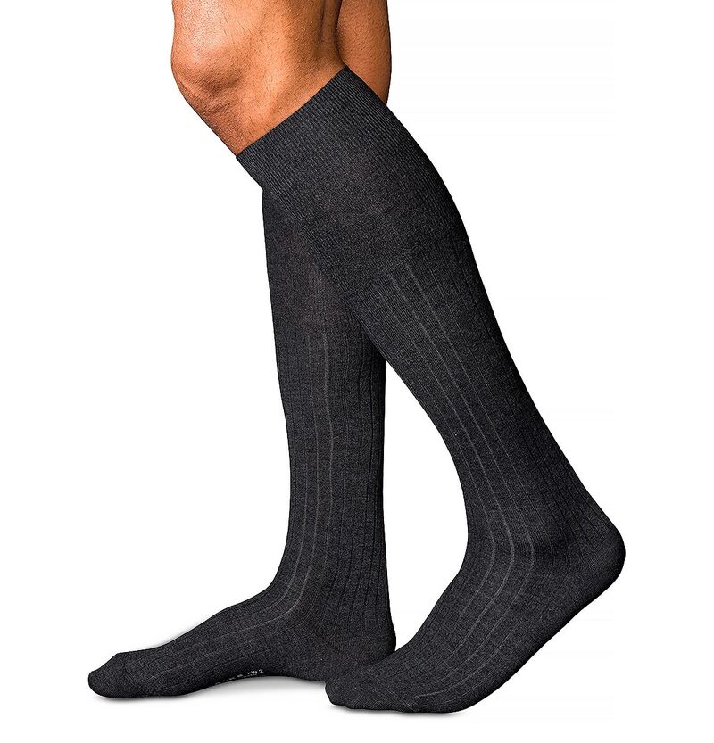 ファルケ メンズ アンダー御召しもの ソックス Falke No. 2 Knee High Socks Anthracite Melange