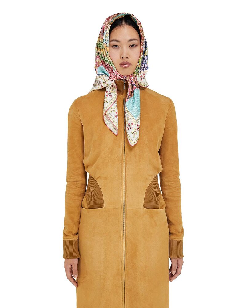 フェラガモ レディース 付属物 えり巻き・袈裟・えり巻き 刷り上げる 地絹 FERRAGAMO Palazzo Print Silk Scarf Multi Color マルチ色つや