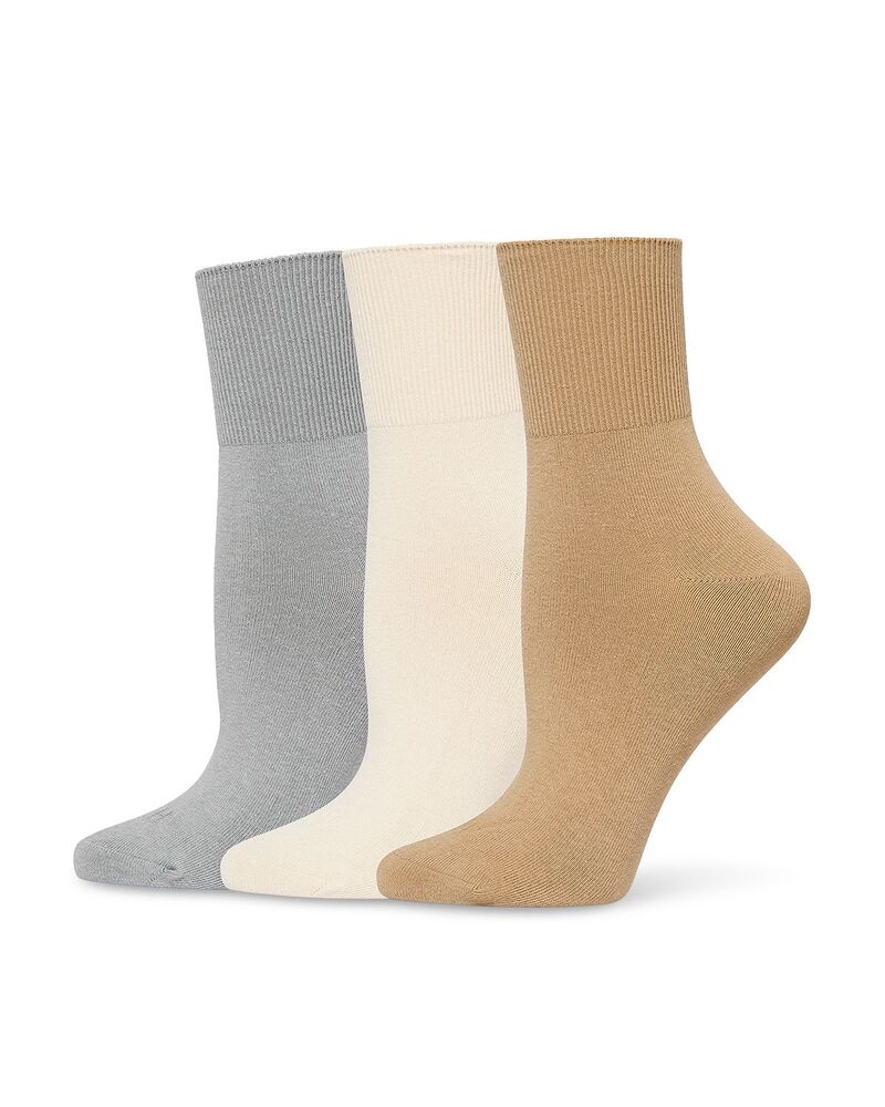 ヒュー レディース アンダーお召しもの ソックス HUE Bobby Socks Pack of 3 Neutrals Pack