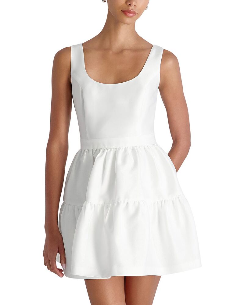 フレンチコネクション レディース トップス 衣装 ティアード ミニ FRENCH CONNECTION Structured Taffeta Tiered Flare Mini Dressummer White 白いこと