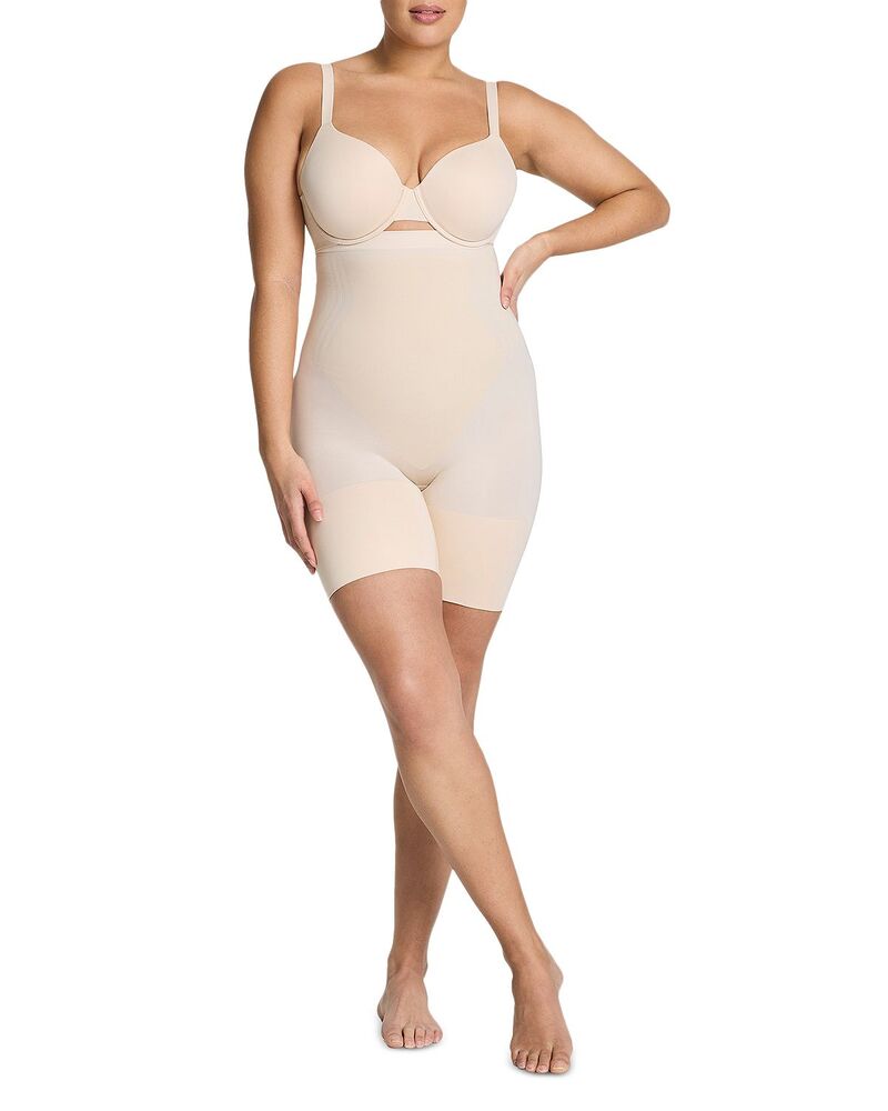 スパンク レディース ボトムス ハーフパンツ・ショーツ ショートパンツ SPANXsculpt Go Figure High Waisted Mid Thigh Shorts Toasted Coconut｜ReVida 店