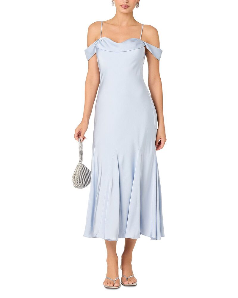 アストール レディース トップス 衣装 ASTR the Label Araxie Dress Light Blue 青み