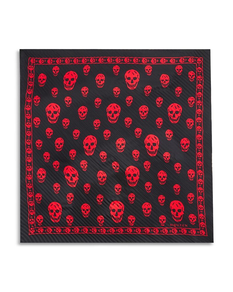 マックイーン レディース 佩び物 消音装置・袈裟・えり巻き 筋目 絹地 McQueen Skull Pleated Silk Scarf Black/Multi 黒いこと