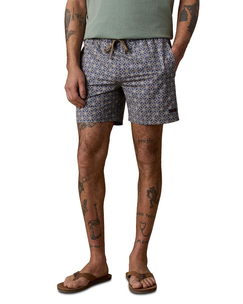 ファレティ メンズ アンダーお召しもの ボクサーズボン下 Faherty All Day 6\" Trunks Golden Lotus Tile"