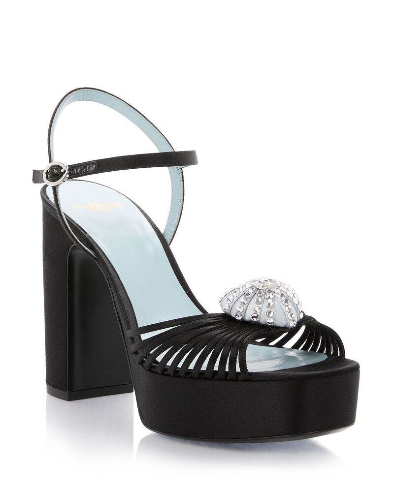 ヴァレンティノ レディース シューズ サンダル プラットホーム Valentino Garavani Women\u0027s Embellished Platform Sandals Black/Silver 黒いこと