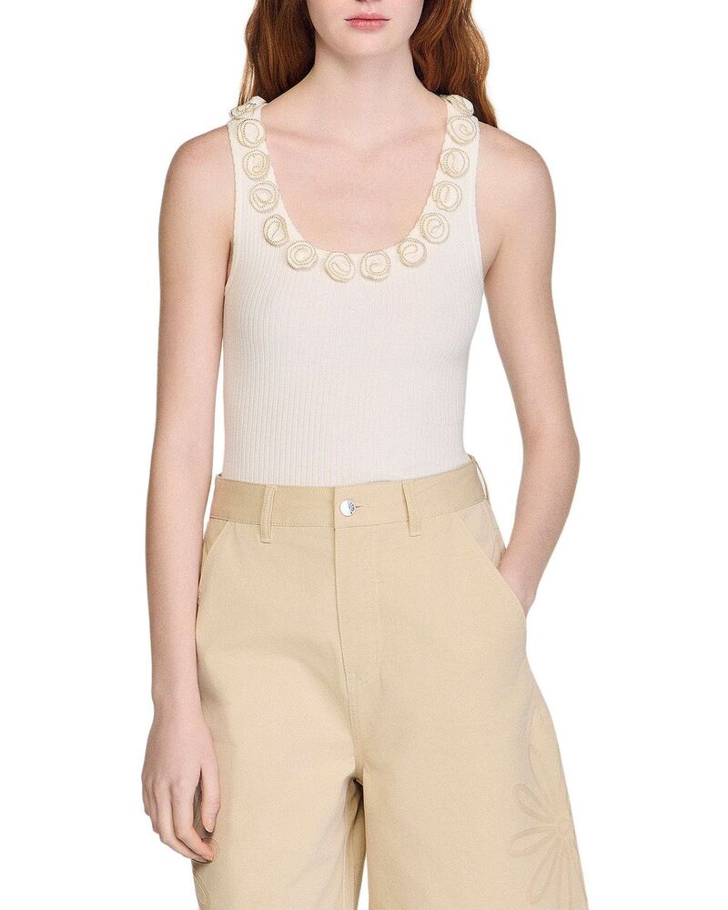 サンドロ レディース トップス シャツ リブ ニット Sandro Beaded Roses Ribbed Knitop White ホワイト｜ReVida 店