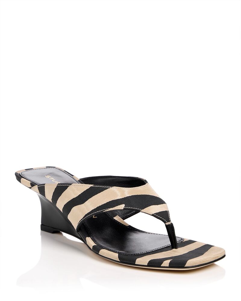 スチュアート ワイツマン レディース シューズ サンダル Stuart Weitzman Women's Vinnie Wedge Sandals Cream/Smoke クリーム｜ReVida 店 84,590円